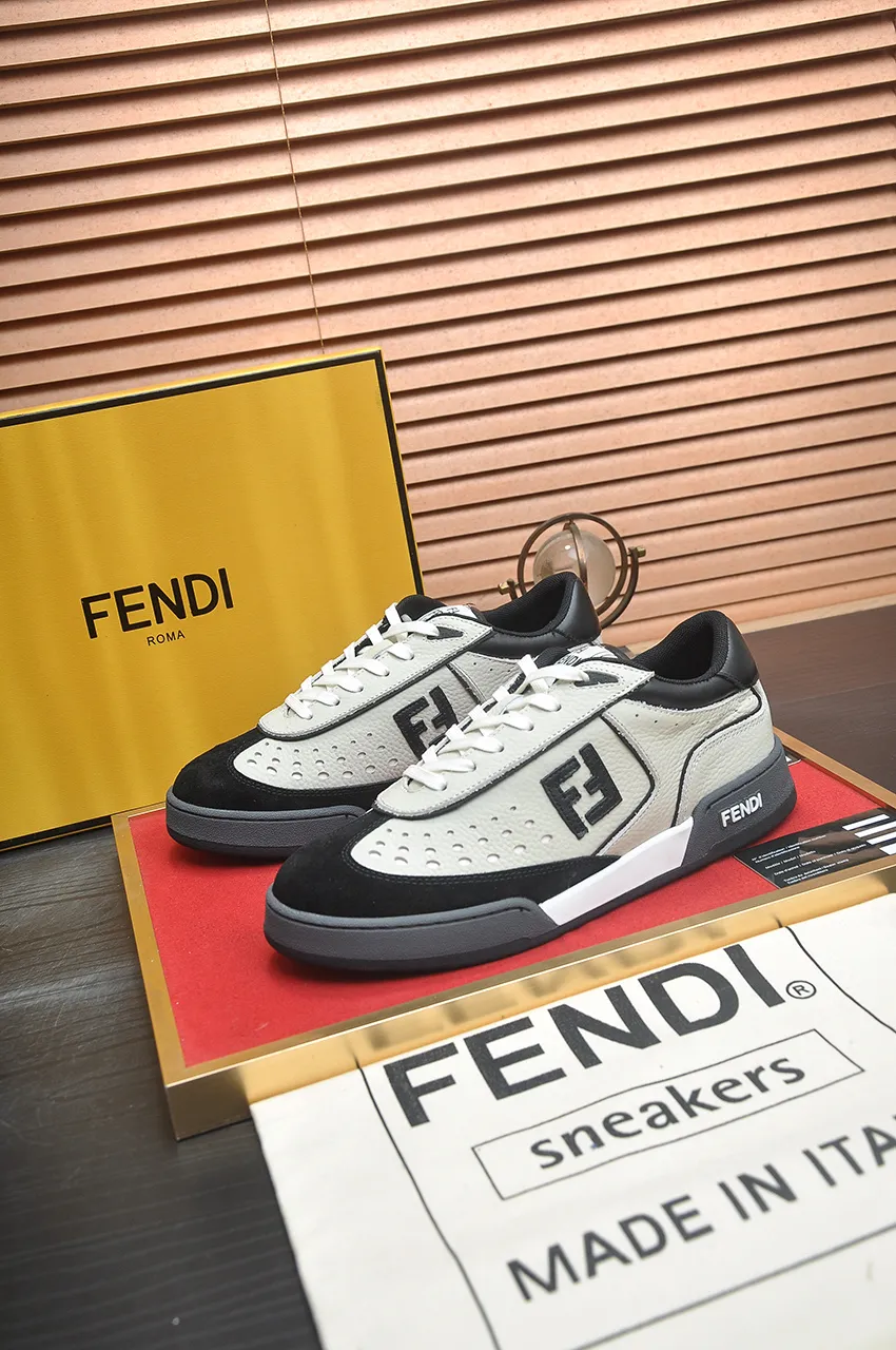 Men's shoes 💰600💶 [Fendi] The latest couple model 🔥 Many 💑 stars have the same style. FD match is a one-to-one replica of the original version. The first fendi match created by designer Kim Jones and Trainer basketball sneakers by Donkey. Material: Original silk leather. Lining: breathable mesh. Packaging: Original 1:1 matching high-end packaging. Size: Female 35-40 Male 38-44 (45 46. Custom-made (no return or exchange)